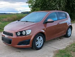 Braun Gebraucht 2011 Chevrolet Aveo Kleinwagen | 1.950 €
