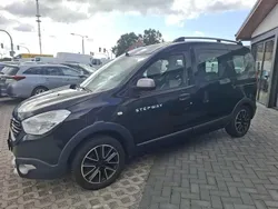 Schwarz Gebraucht 2020 Dacia Dokker Stepway Van | 9.980 € (Teuer)