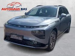 Grau Gebraucht 2025 XPENG G9 RWD Long Range SUV | 58.950 € (Fairer Preis)