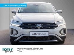 Ascotgrau Gebraucht 2024 VW T-Roc Life SUV | 24.980 € (Guter Preis)