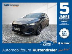 Magneticgrau (metallic) Gebraucht 2023 Ford Focus ST-Line Limousine | 22.390 € (Fairer Preis)