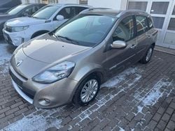 Silber Gebraucht 2010 Renault Clio II Dynamique Limousine | 1.998 € (Guter Preis)
