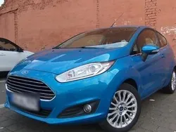 Blau Gebraucht 2013 Ford Fiesta Kleinwagen | 4.199 € (Guter Preis)