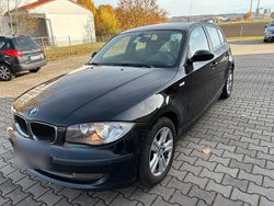 Schwarz Gebraucht 2009 BMW 116 Kleinwagen | 1.800 € (Fairer Preis)