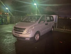 Silber Gebraucht 2008 Hyundai H-1 Van / Kleinbus | 4.999 € (Fairer Preis)