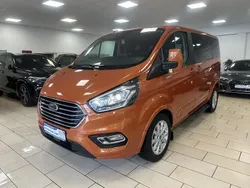 Orange Gebraucht 2023 Ford Tourneo Custom Titanium Van / Kleinbus | 37.980 €
