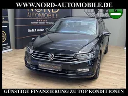 Deep black perleffek (metallic) Gebraucht 2022 VW Passat Business Kombi | 23.900 € (Guter Preis)
