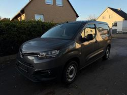 Grau Gebraucht 2021 Toyota Proace City City Van / Kleinbus | 10.500 € (Superpreis)