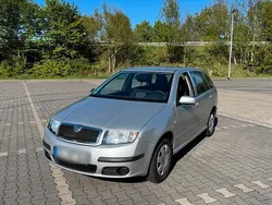 Silber Gebraucht 2006 Skoda Fabia Kombi | 2.490 € (Fairer Preis)