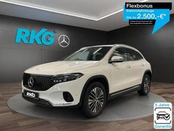 Weiß Gebraucht 2024 Mercedes EQA300 Electric Art SUV | 35.790 € (Fairer Preis)