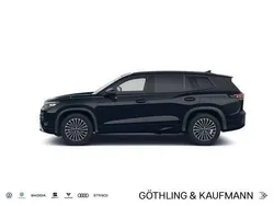 Grenadillschwarz metallic Neu 2025 VW Tayron Elegance SUV | 66.130 €