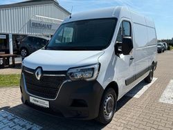 Weiß Gebraucht 2024 Renault Master Van / Kleinbus | 27.990 € (Fairer Preis)