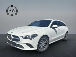 Weiß Gebraucht 2019 Mercedes CLA200 Shooting Brake Kombi | 24.999 € (Fairer Preis)