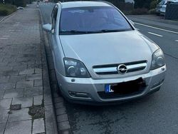 Gold Gebraucht 2004 Opel Signum Cosmo Kleinwagen | 1.700 € (Guter Preis)