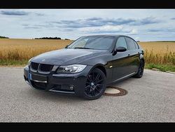 Schwarz Gebraucht 2006 BMW 330 M Sport Limousine | 6.850 €