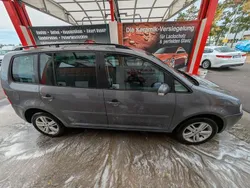 Grau Gebraucht 2005 VW Touran Trendline Van / Kleinbus | 3.100 € (Fairer Preis)