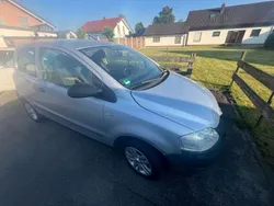 Silber Gebraucht 2006 VW Fox Kleinwagen | 1.299 € (Fairer Preis)