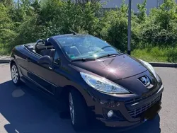 Andere außenfarben Gebraucht 2011 Peugeot 207 CC Cabrio | 5.500 € (Fairer Preis)