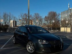 Blau Gebraucht 2006 VW Golf V GTI Kleinwagen | 5.500 €