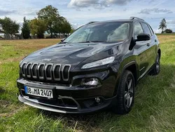 Schwarz Gebraucht 2015 Jeep Cherokee SUV | 12.900 € (Fairer Preis)