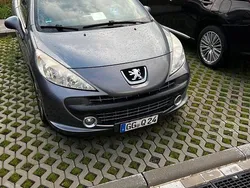 Blau Gebraucht 2007 Peugeot 207 CC Filou Cabrio | 2.000 € (Etwas zu teuer)