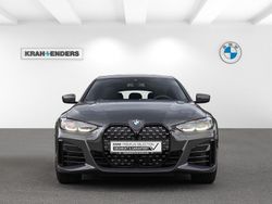 Grau Gebraucht 2024 BMW 420 M Sport Coupé | 52.790 €