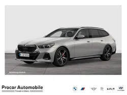 Oxidgrau ii Neu 2025 BMW 540 M Sport Kombi | 83.600 € (Guter Preis)