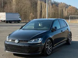 Schwarz Gebraucht 2016 VW Golf VII GTD Limousine | 15.500 € (Fairer Preis)