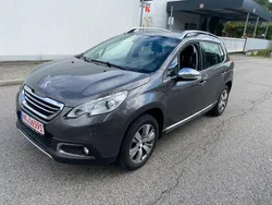 Braun Gebraucht 2014 Peugeot 2008 Allure SUV | 5.999 € (Guter Preis)