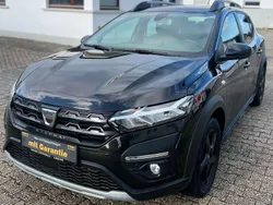Perlmuttschwarz Gebraucht 2022 Dacia Sandero Comfort Kleinwagen | 13.490 € (Fairer Preis)