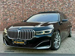 Schwarz Gebraucht 2020 BMW 730L Limousine | 41.999 € (Fairer Preis)