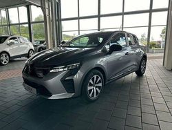 Onyxschwarz Gebraucht 2024 Mitsubishi Colt Basis Limousine | 15.790 € (Fairer Preis)