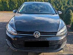 Schwarz Gebraucht 2016 VW Golf VII Comfortline Limousine | 10.499 € (Fairer Preis)