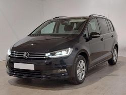 Schwarz Gebraucht 2024 VW Touran Van / Kleinbus | 29.900 € (Fairer Preis)