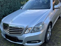 Silber Gebraucht 2009 Mercedes E220 Avantgarde Limousine | 7.990 € (Fairer Preis)