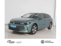 Gruen Gebraucht 2024 VW Passat Business Kombi | 31.940 € (Guter Preis)