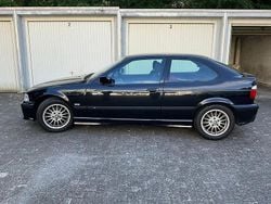 Schwarz Gebraucht 1998 BMW 316 Coupé | 4.500 € (Teuer)