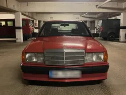 Rot Gebraucht 1986 Mercedes 190 Limousine | 8.750 €