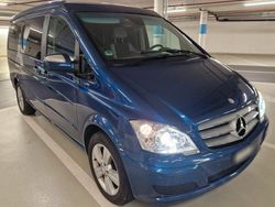 Blau Gebraucht 2013 Mercedes Viano Edition Van / Kleinbus | 19.999 € (Teuer)
