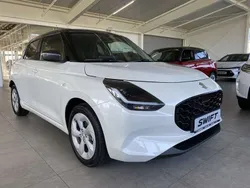 Weiß Gebraucht 2024 Suzuki Swift Comfort Limousine | 19.500 € (Etwas zu teuer)
