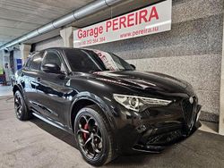 Schwarz Gebraucht 2021 Alfa Romeo Stelvio Quadrifoglio SUV | 52.900 € (Etwas zu teuer)