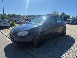Blau Gebraucht 2004 VW Golf IV Comfortline Kleinwagen | 800 € (Superpreis)