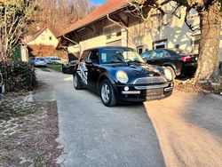 Schwarz Gebraucht 2004 Mini Cooper Kleinwagen | 1.800 €