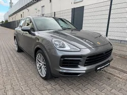 Grau Gebraucht 2019 Porsche Cayenne SUV | 63.950 € (Fairer Preis)