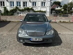 Grau Gebraucht 2004 Mercedes C180 Limousine | 2.500 € (Fairer Preis)
