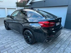 Schwarz Gebraucht 2018 BMW X6 M Sport SUV | 42.000 € (Fairer Preis)