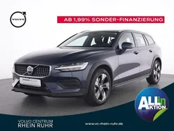 Denim blue / metallic Gebraucht 2023 Volvo V60 CC Plus Kombi | 37.850 € (Guter Preis)