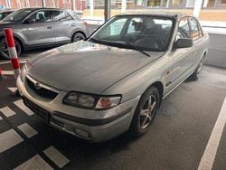 Silber Gebraucht 1998 Mazda 626 Limousine | 999 €