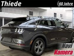 Grau metallic Gebraucht 2022 Ford Mustang Mach-E SUV | 25.750 € (Superpreis)