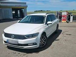 Weiß Gebraucht 2017 VW Passat Kombi | 10.000 € (Fairer Preis)